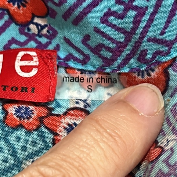 Josie Natori Rayon Colorful Floral Asian Attached Belt Kimono Robe - Size Small - Picture 10 of 11